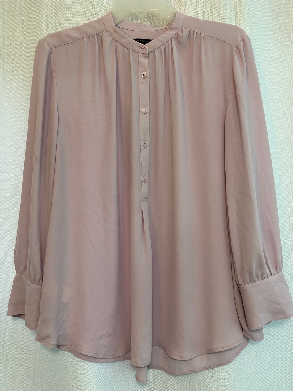 Ann Taylor Soft Mauve Long-Sleeve Pleated Button Blouse